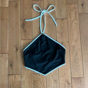 Princess Polly Black White Halter Top - Size 2 (US)